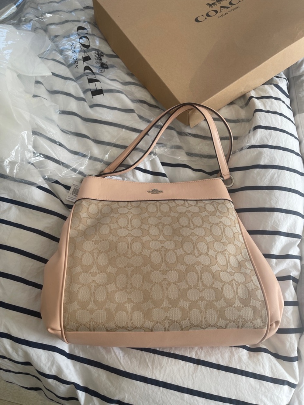 Coach F27579 Lexy Shoulder Bag in Signature Canvas and Leather Light Khaki/Pink